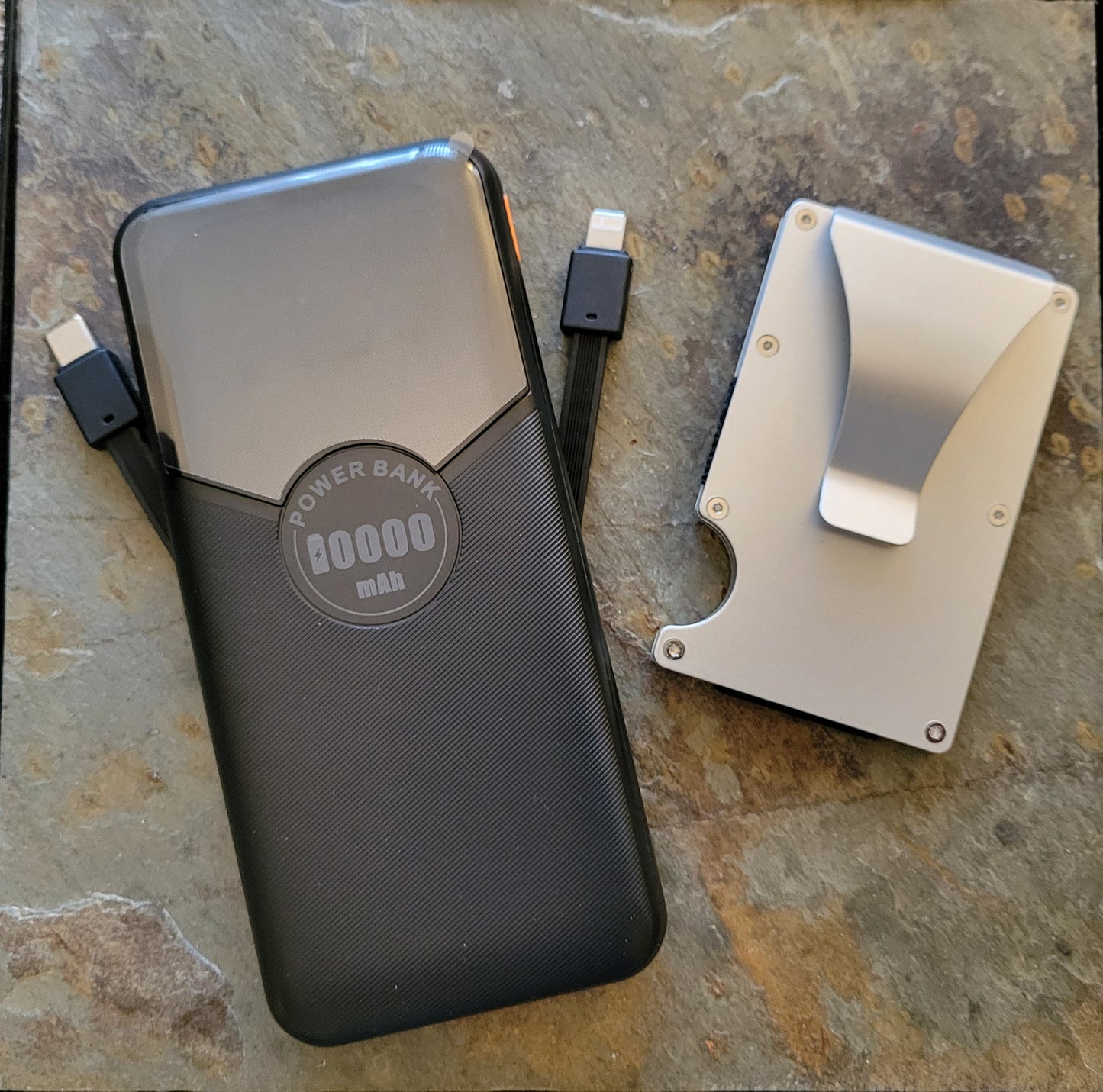 Black Friday Bundle 60% off - Power Bank and Metal Wallet with Money Clip